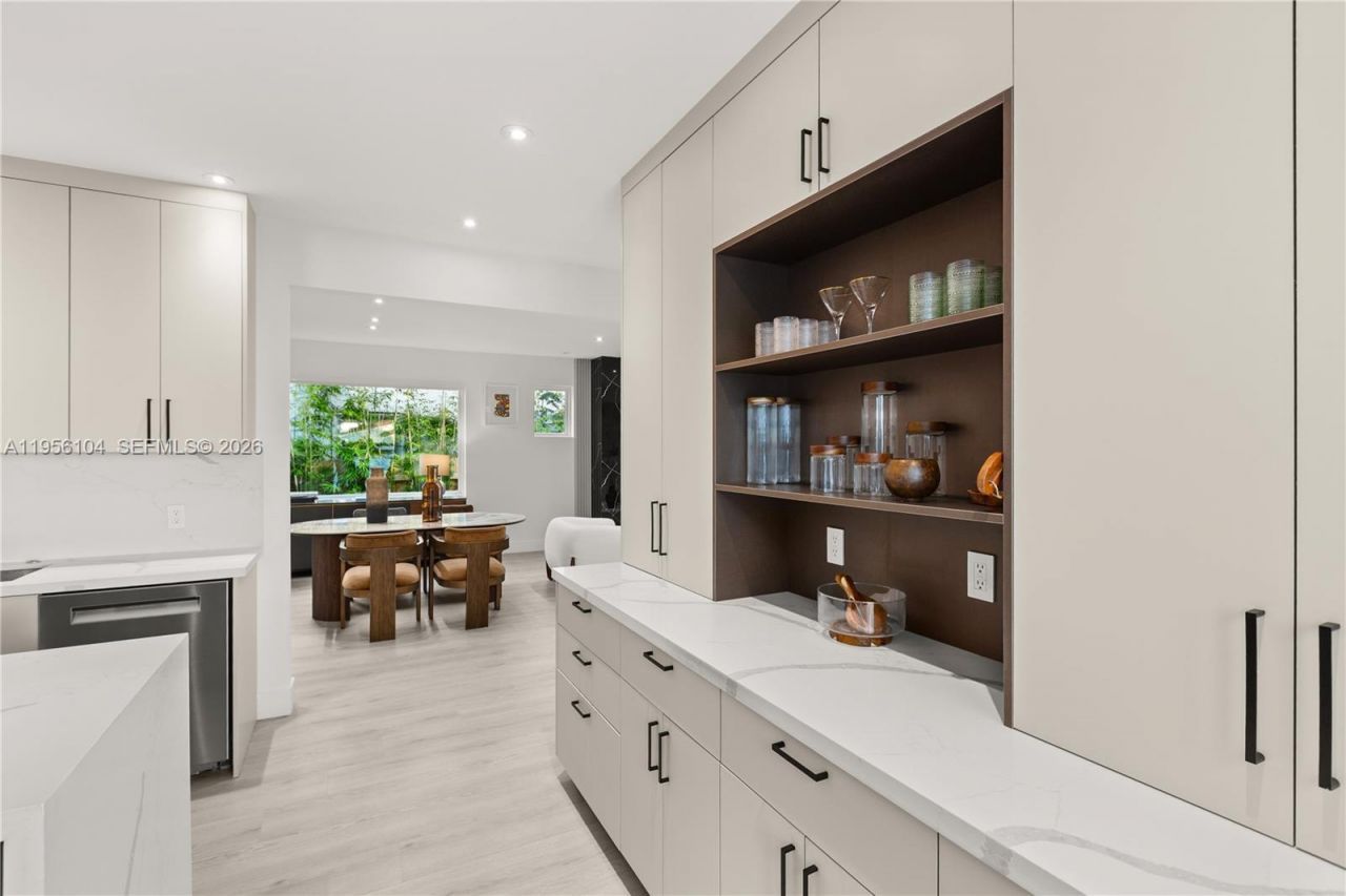 3616 SW 26th St , Miami, FL 33133 Photo