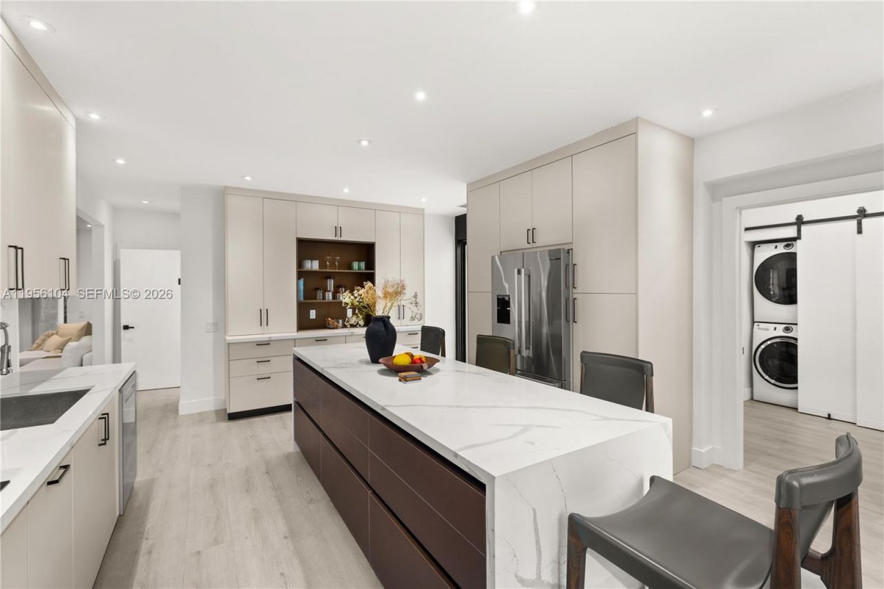 3616 SW 26th St , Miami, FL 33133 Photo