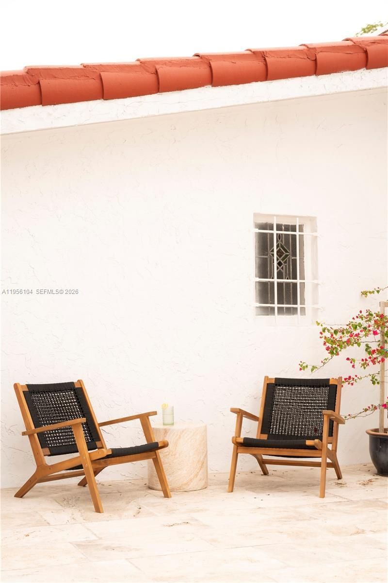 3616 SW 26th St , Miami, FL 33133 Photo