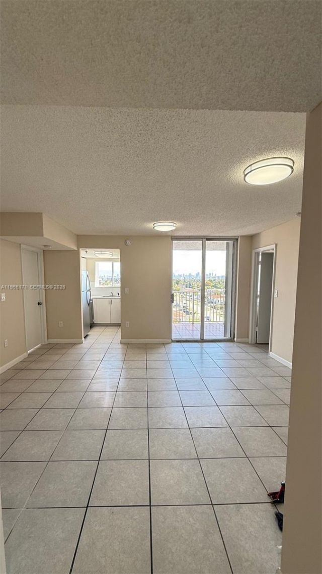 4854 NW 7th St, Unit 508, Miami, FL 33126 Photo