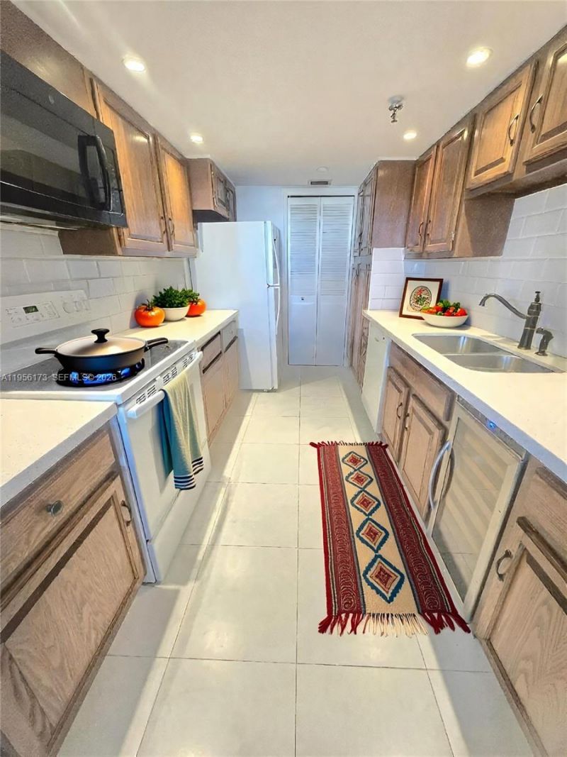 899 Jeffery St, Unit 2040, Boca Raton, FL 33487 Photo