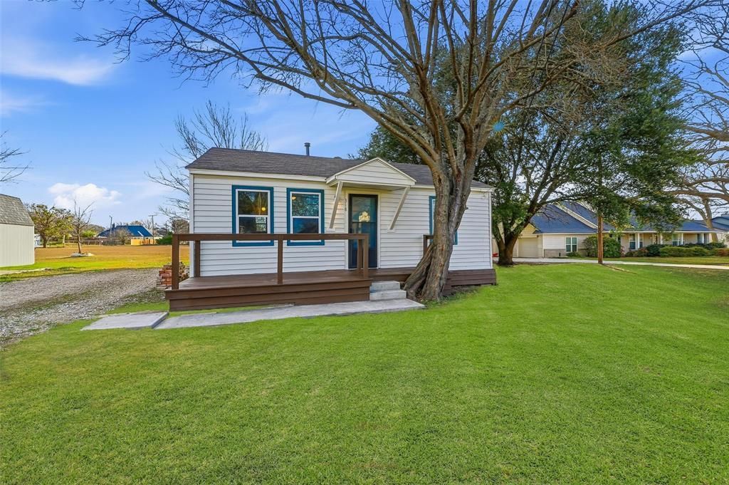 318 Methodist Street, Red Oak, TX 75154 Main Photo