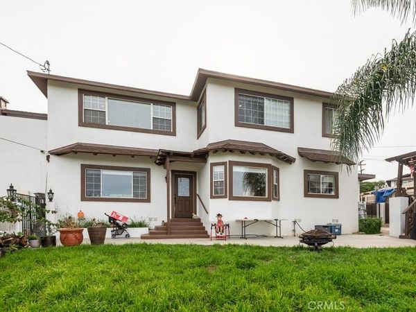 1245 Phillips Street, Vista, CA 92083