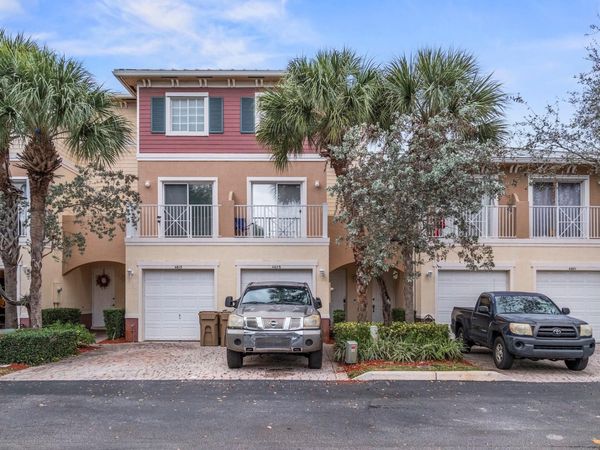 4609 SW 75th Way, Unit 4609, Davie, FL 33314