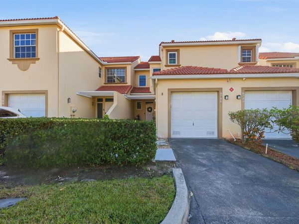 9788 Royal Palm Blvd, Coral Springs, FL 33065