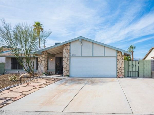 216 Goldy Lane, Las Vegas, NV 89107
