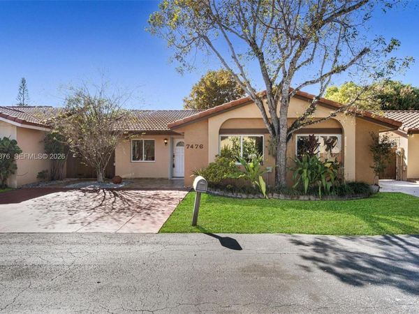 7476 SW 112th Pl, Miami, FL 33173