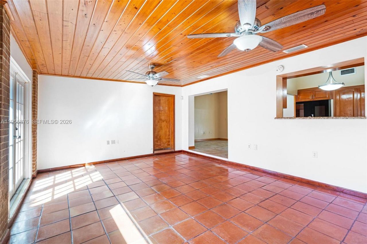 7476 SW 112th Pl, Miami, FL 33173 Photo