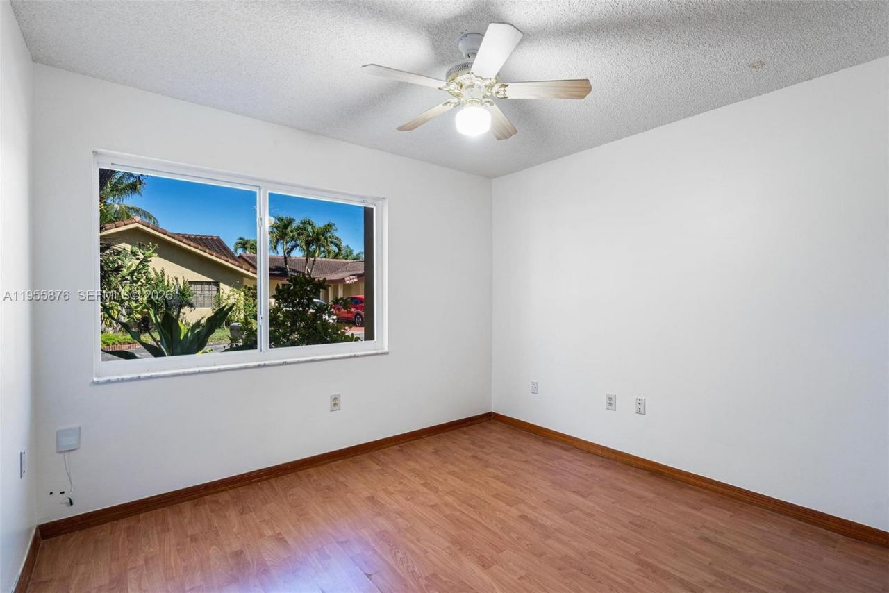 7476 SW 112th Pl, Miami, FL 33173 Photo