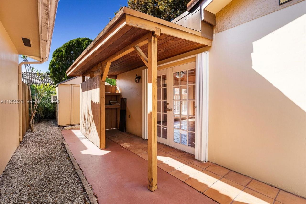 7476 SW 112th Pl, Miami, FL 33173 Photo