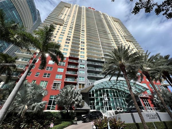 1155 Brickell Bay Dr, Unit 1806, Miami, FL 33131