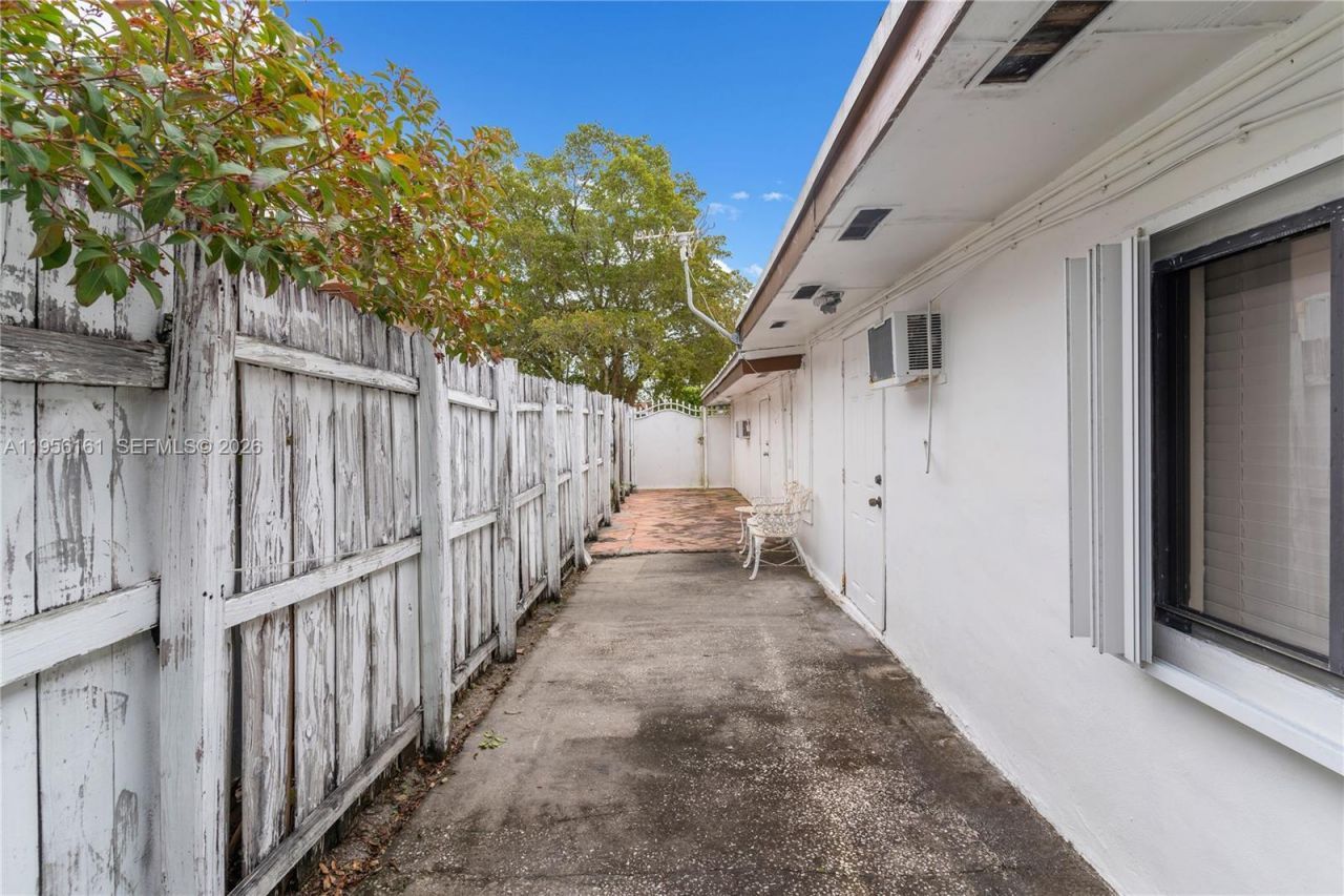 18670 Belview Dr, Cutler Bay, FL 33157 Photo