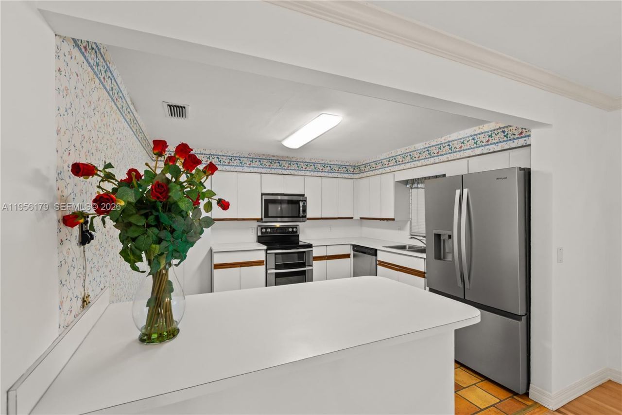 736 Alhambra Cir, Coral Gables, FL 33134 Photo