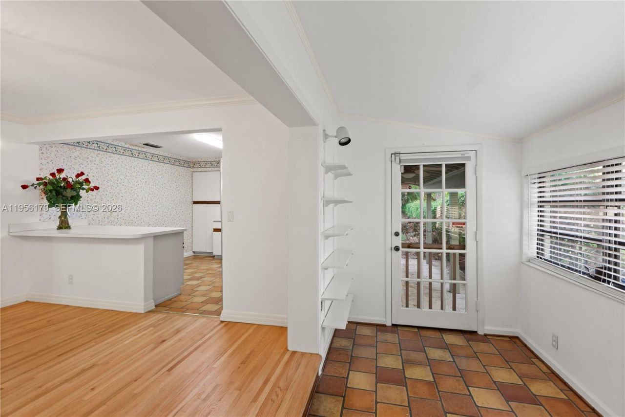 736 Alhambra Cir, Coral Gables, FL 33134 Photo