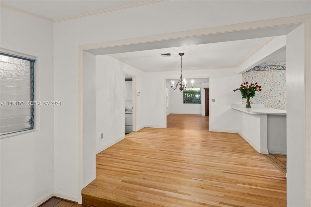 736 Alhambra Cir, Coral Gables, FL 33134 Photo