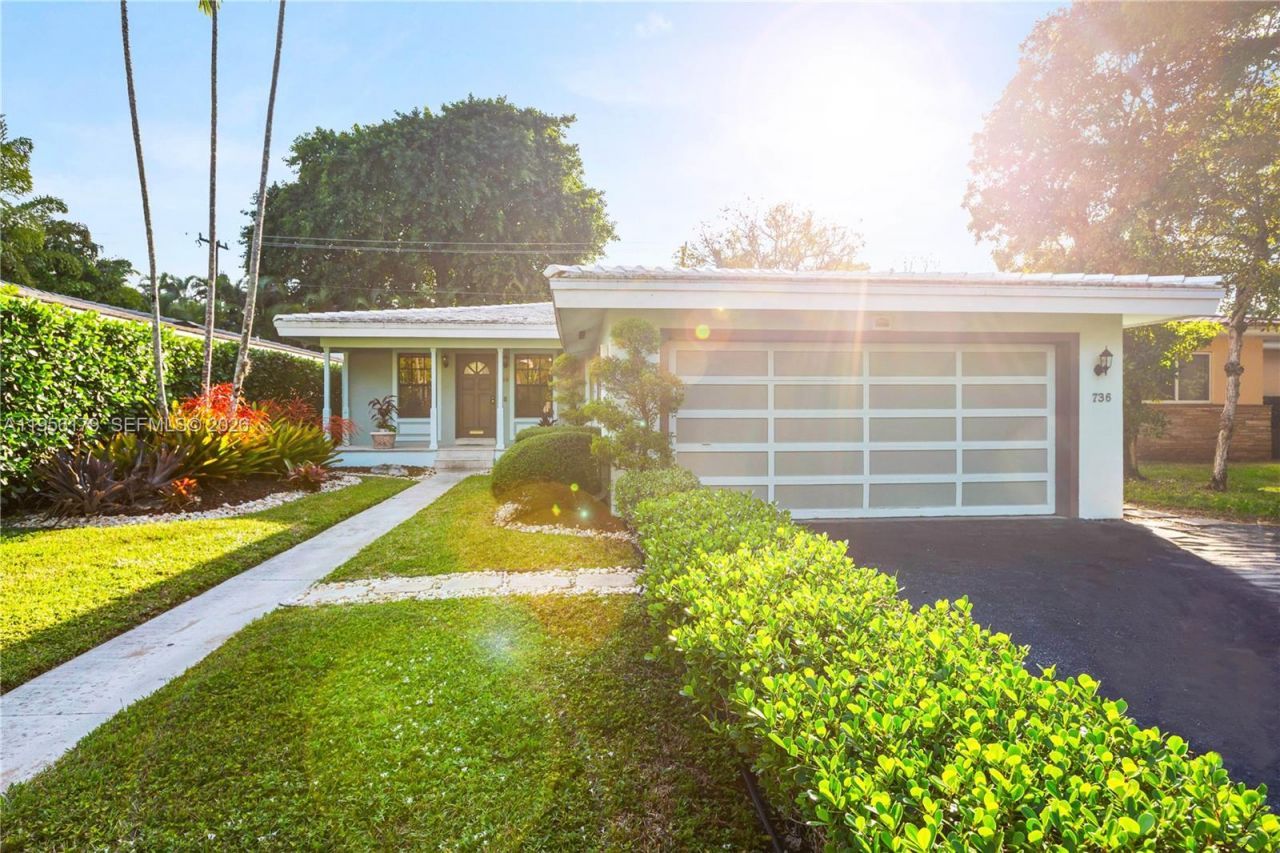 736 Alhambra Cir, Coral Gables, FL 33134 Photo