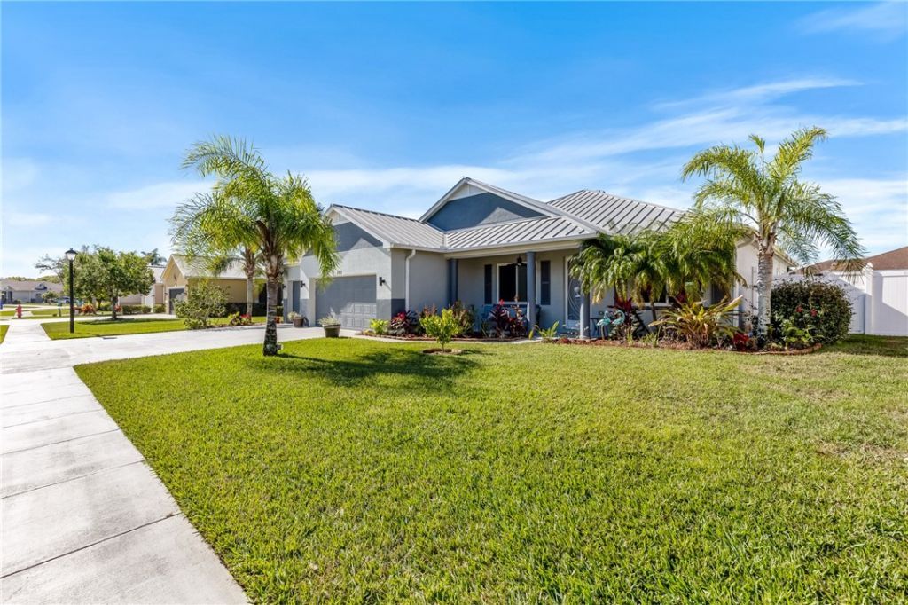 102 Salazar Lane, Sebastian, FL 32958 Photo