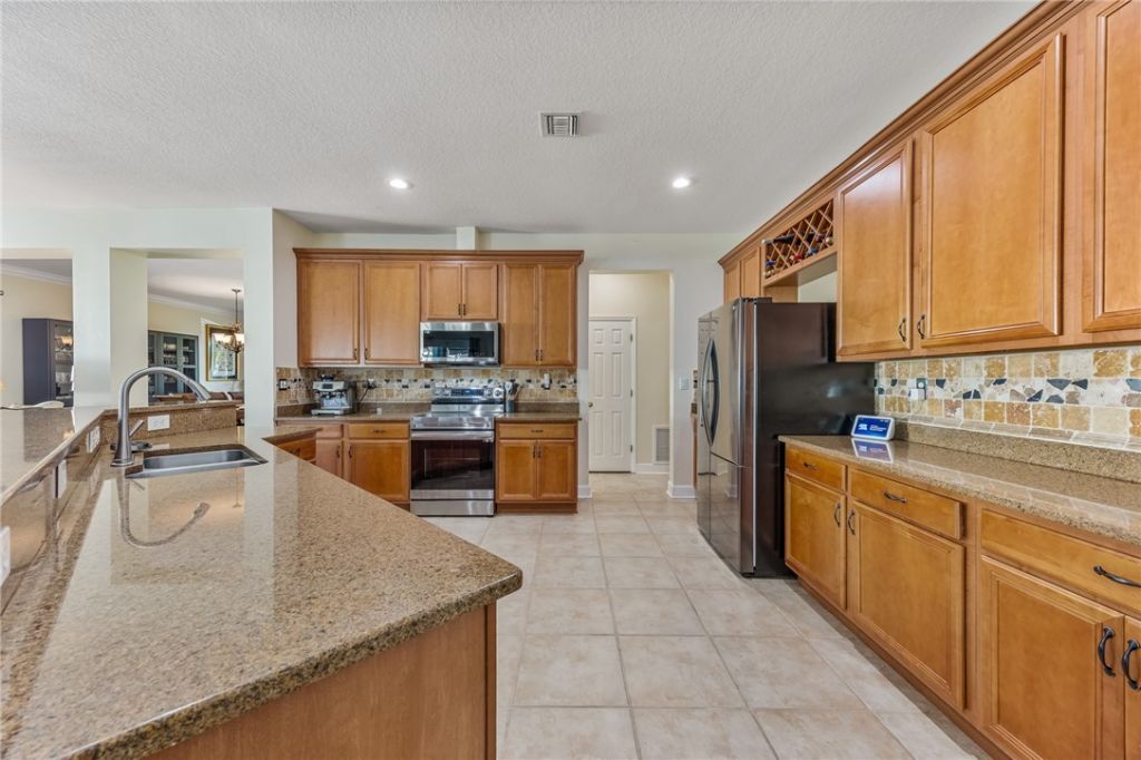 102 Salazar Lane, Sebastian, FL 32958 Photo