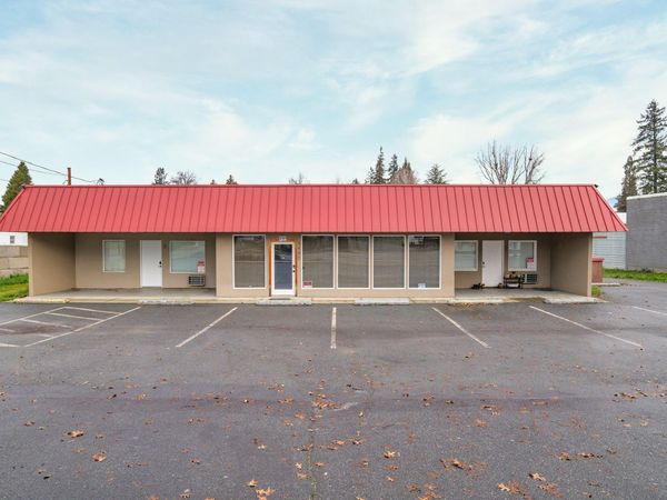 1480 Rogue River Highway, Grants Pass, OR 97527