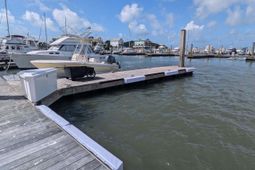 67 W 10th Street photo 4