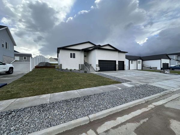 2089 Magellan Loop, Pocatello, ID 83204