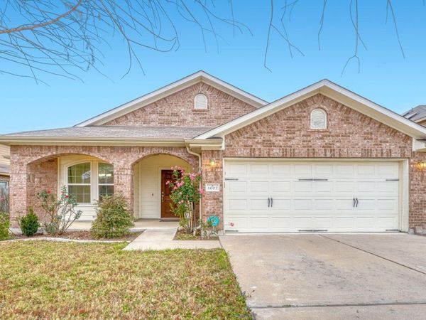 1007 Papaya CV, Hutto, TX 78634