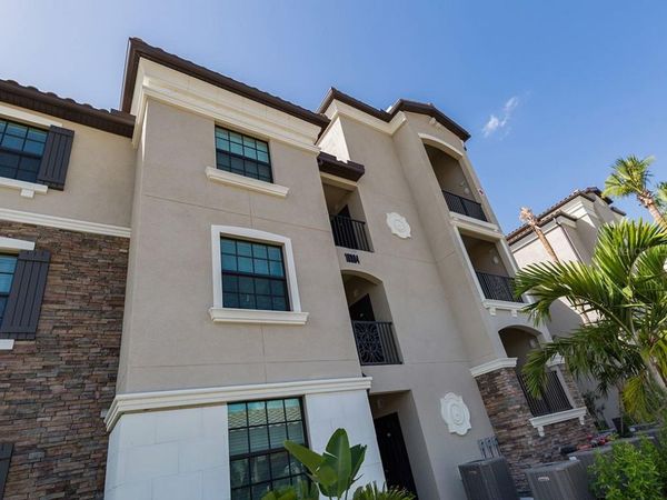 16904 VARDON TERRACE, Unit 202, LAKEWOOD RANCH, FL 34211