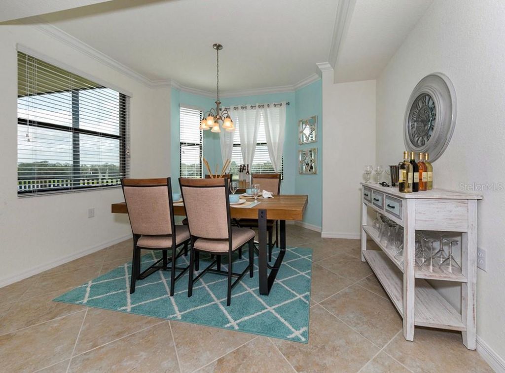 16904 Vardon Terrace, Unit 202, Lakewood Ranch, FL 34211 Photo