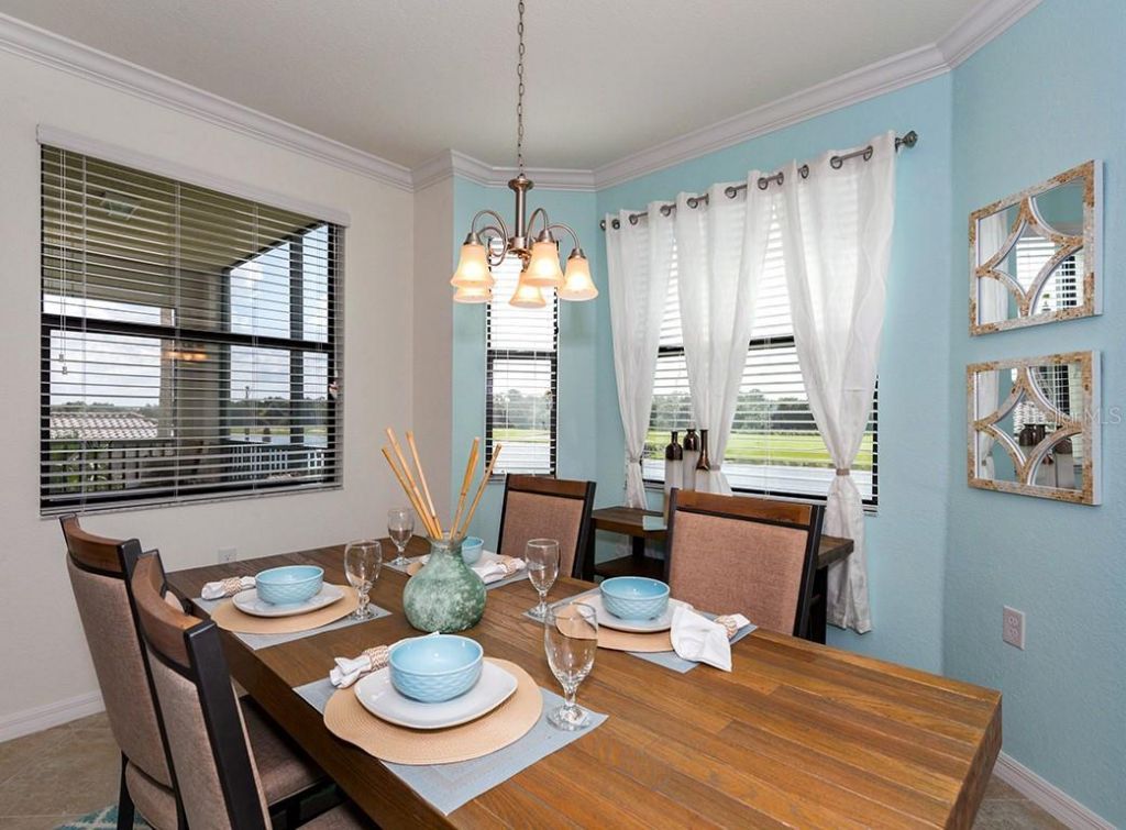 16904 Vardon Terrace, Unit 202, Lakewood Ranch, FL 34211 Photo