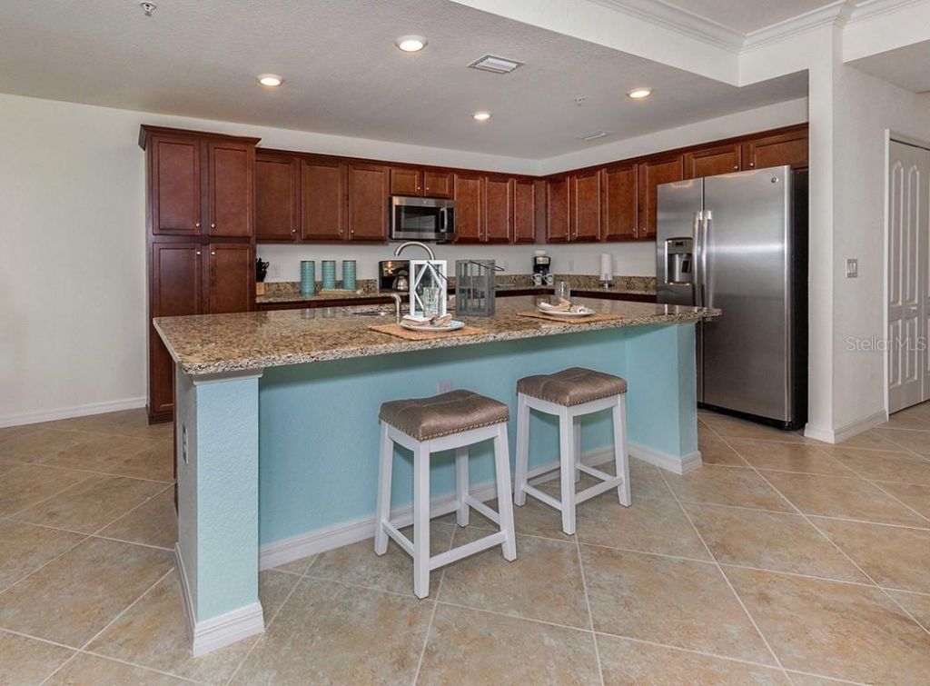 16904 Vardon Terrace, Unit 202, Lakewood Ranch, FL 34211 Photo