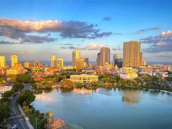 777 3RD AVENUE N, Unit 1703, ST PETERSBURG, FL 33701