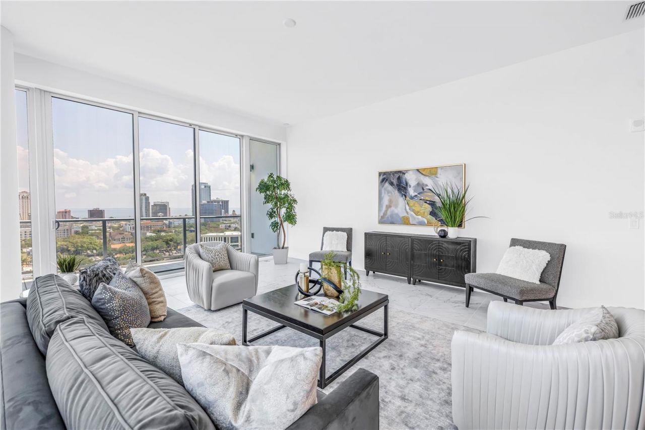 777 3rd Avenue N, Unit 1703, Saint Petersburg, FL 33701 Photo