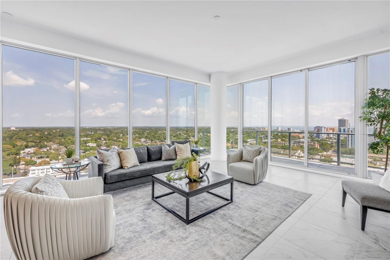 777 3rd Avenue N, Unit 1703, Saint Petersburg, FL 33701 Photo