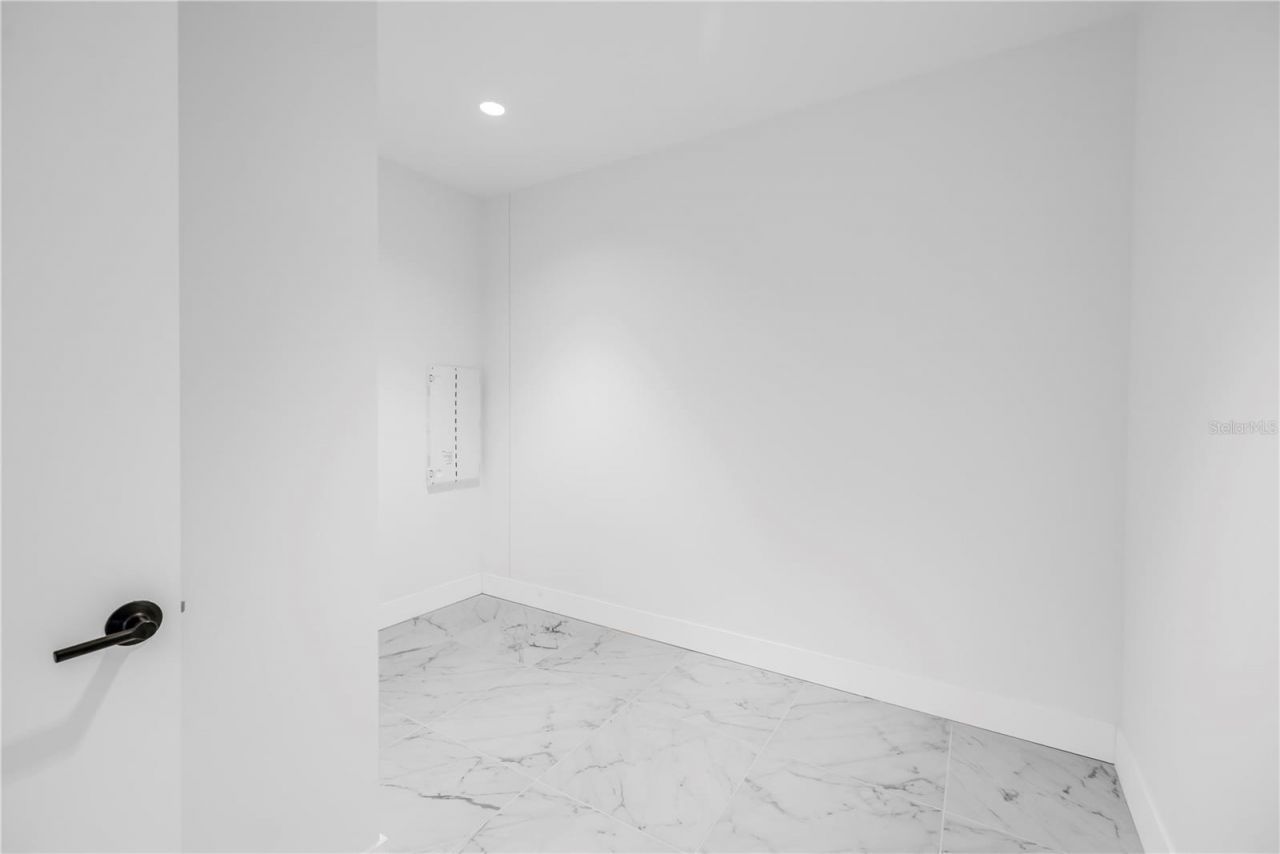 777 3rd Avenue N, Unit 1703, Saint Petersburg, FL 33701 Photo