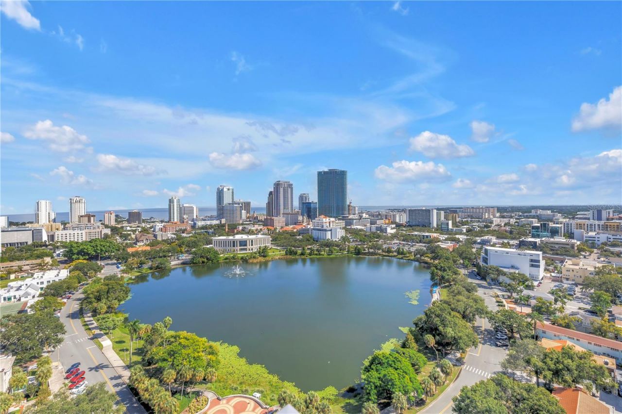 777 3rd Avenue N, Unit 1703, Saint Petersburg, FL 33701 Photo