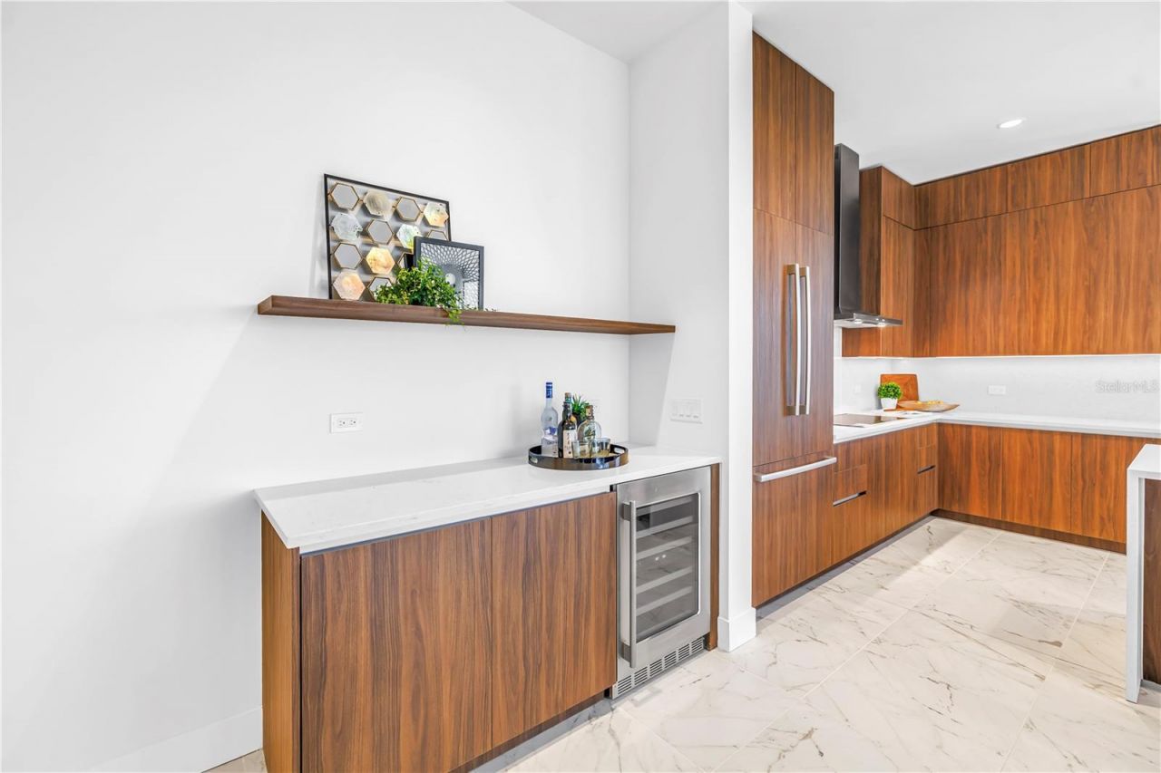 777 3rd Avenue N, Unit 1703, Saint Petersburg, FL 33701 Photo