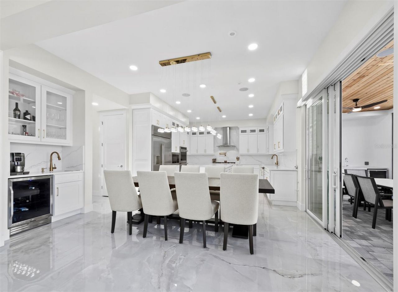 635 Jungle Queen Way, Longboat Key, FL 34228 Photo