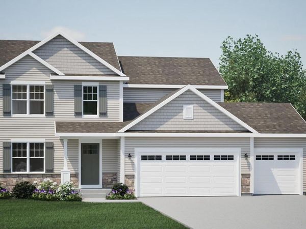 656 E Bluff CIRCLE, Waterford, WI 53185