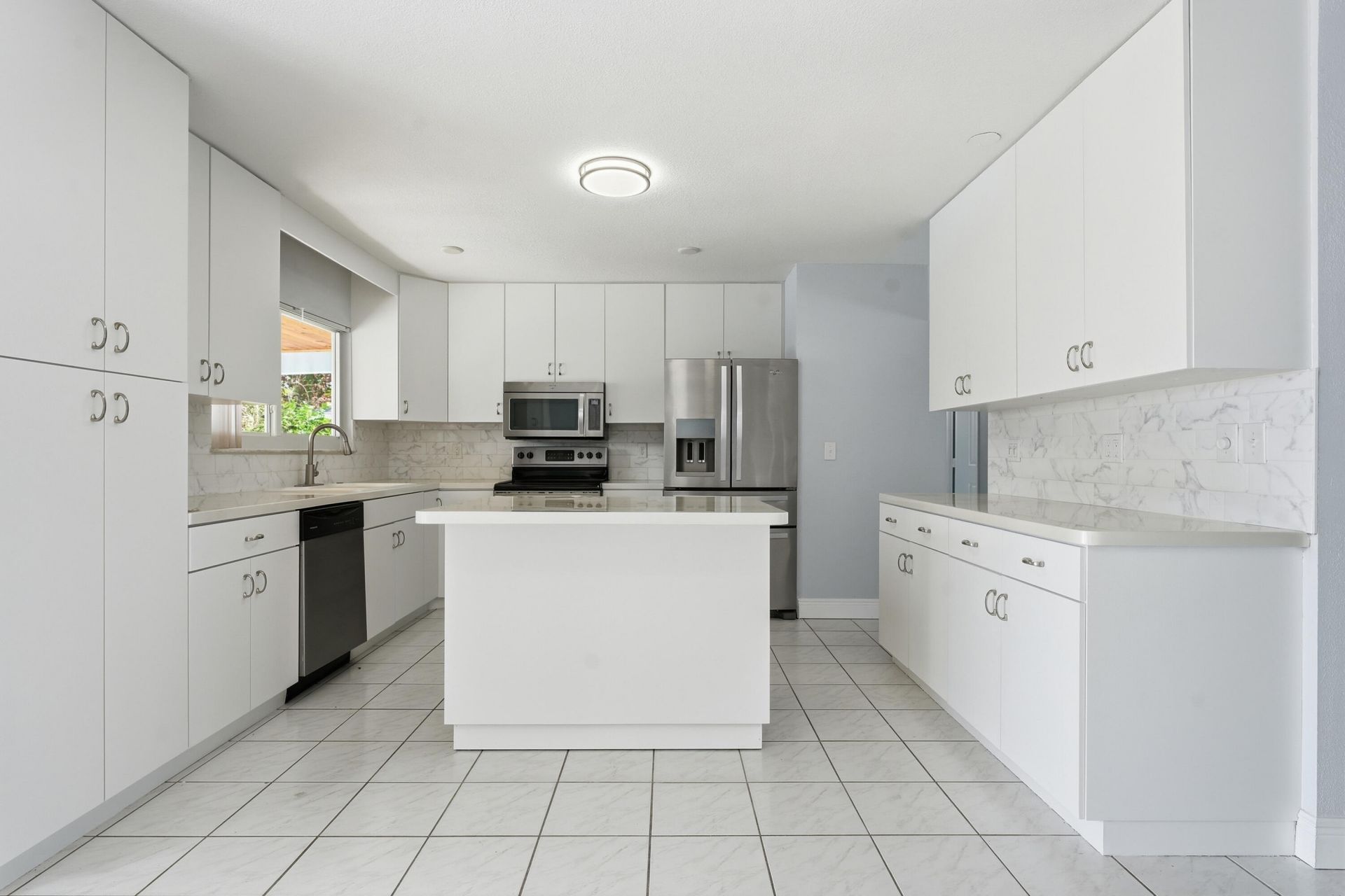 420 SE Streamlet Avenue, Port Saint Lucie, FL 34983 Photo