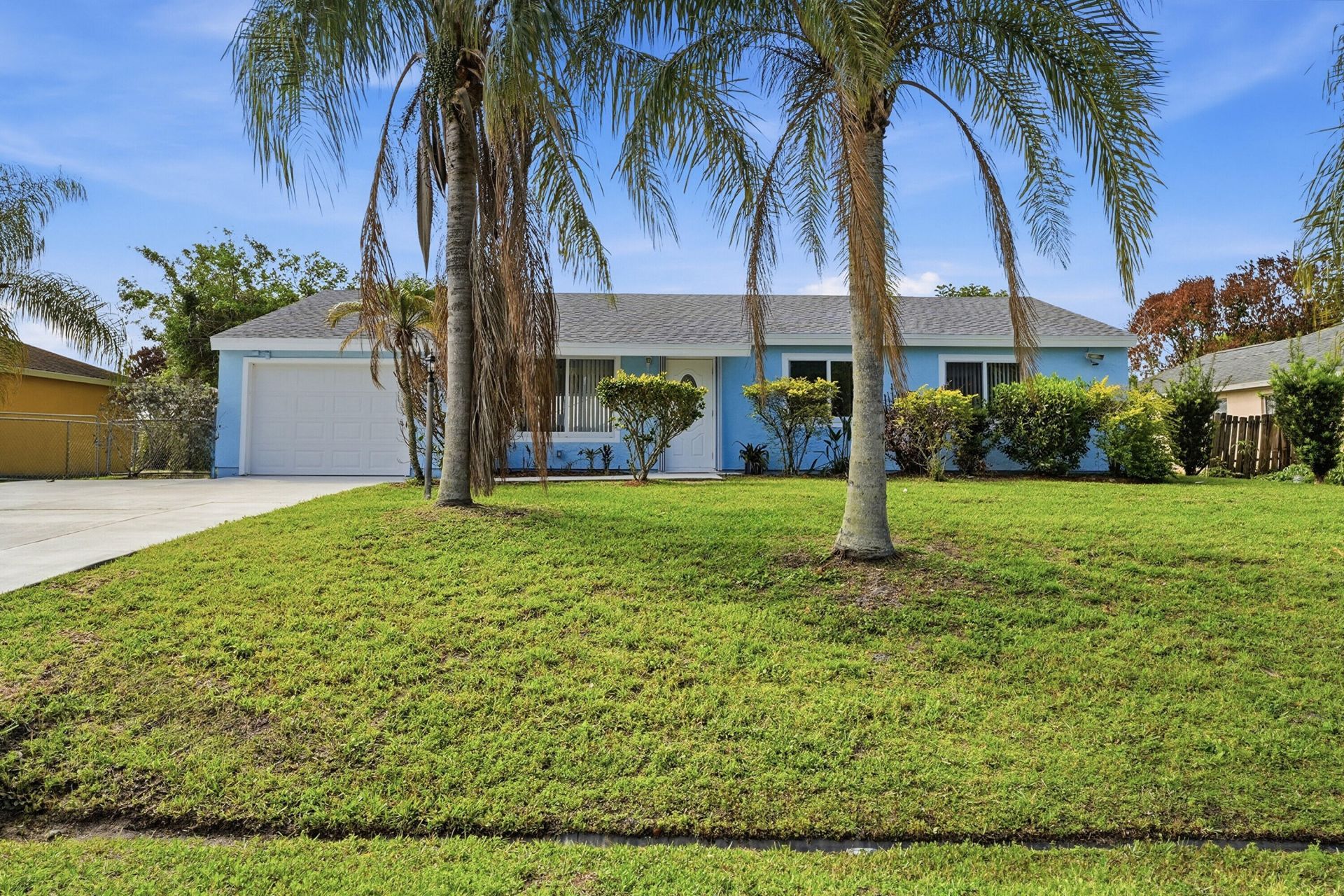 420 SE Streamlet Avenue, Port Saint Lucie, FL 34983 Photo