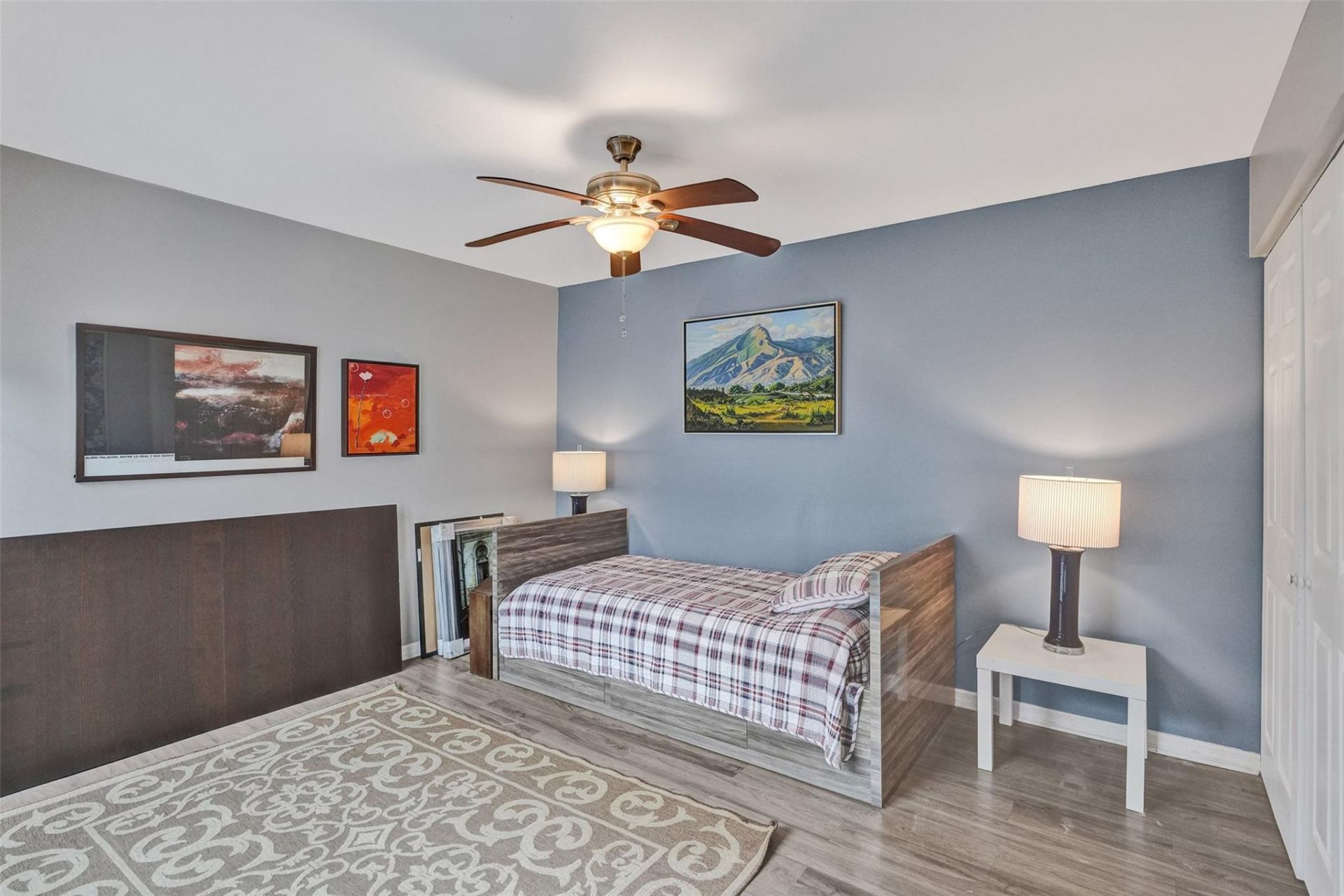 1017 NE 202nd Lane, Miami, FL 33179 Photo