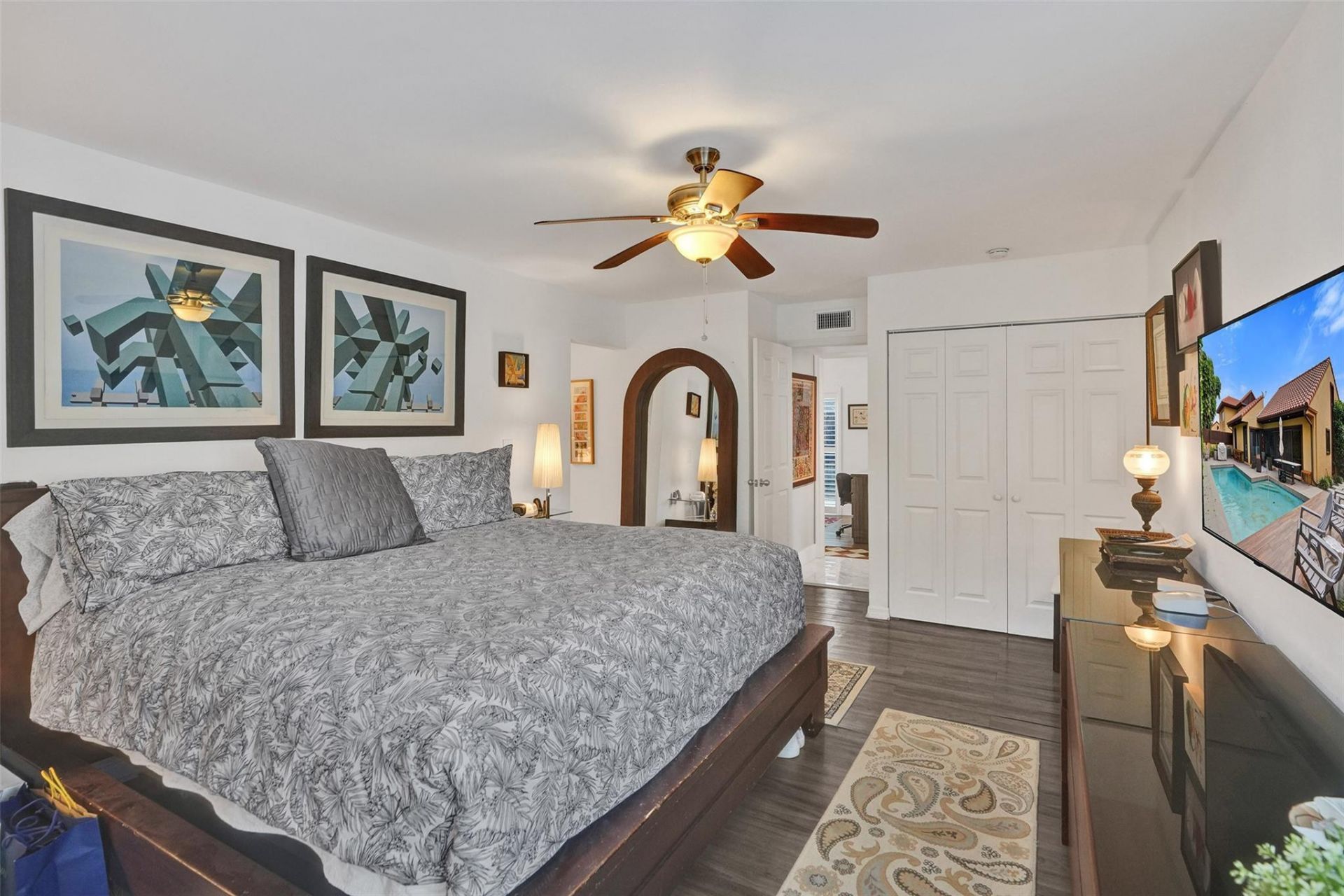 1017 NE 202nd Lane, Miami, FL 33179 Photo