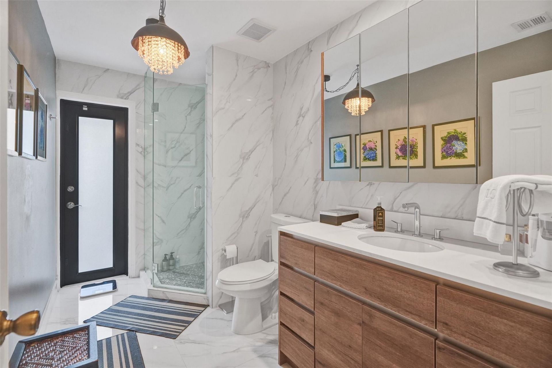 1017 NE 202nd Lane, Miami, FL 33179 Photo