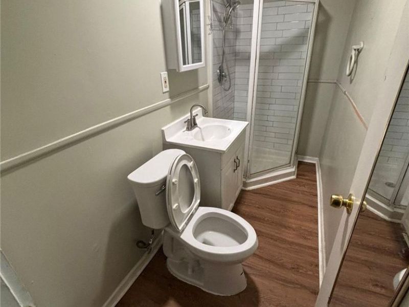 4148 Carlyle Avenue, Cleveland, OH 44109 Photo 17