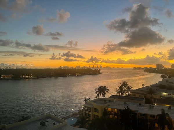 900 Bay Dr, Unit 821, Miami Beach, FL 33141