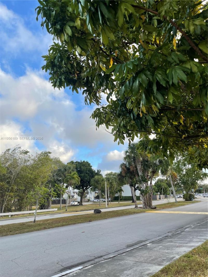 11342 SW 70th Ter, Unit 11342, Miami, FL 33173 Photo