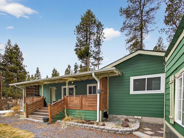 55762 Snow Goose Road, Bend, OR 97707