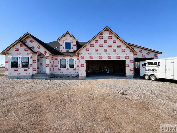 209 N 4117 E, RIGBY, ID 83402