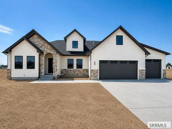 209 N 4117 E, RIGBY, ID 83402