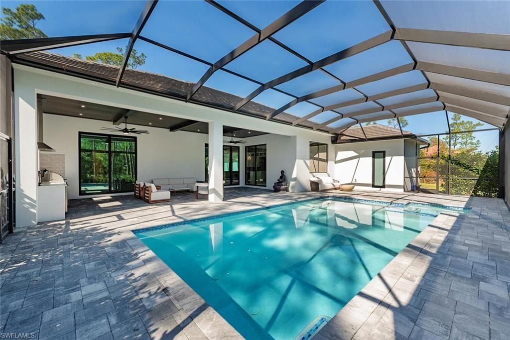 662 9th St Sw, Naples, FL 34117 Photo